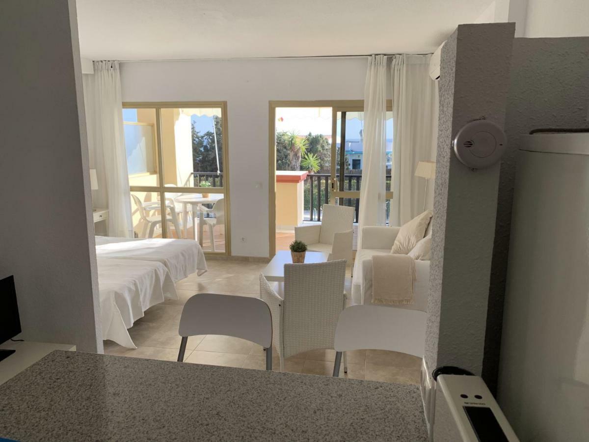 Estudio Primera Linea 50 Mtrs Playa. Fibra 600Mb Μαρμπέλλα Εξωτερικό φωτογραφία